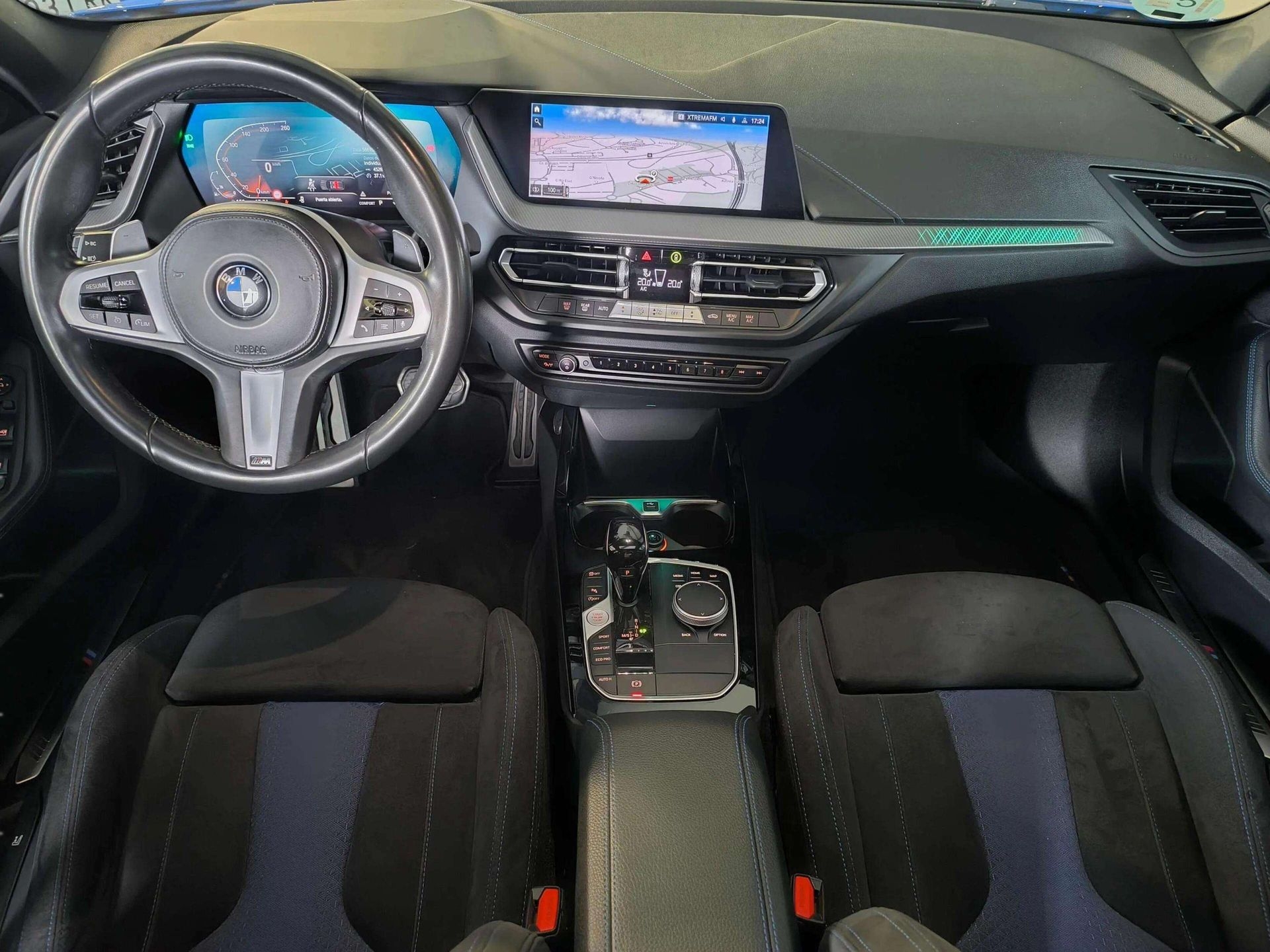 BMW Serie 1 120i color Azul. Año 2021. 131KW(178CV). Gasolina. En concesionario Automóviles Oviedo S.A. de Asturias