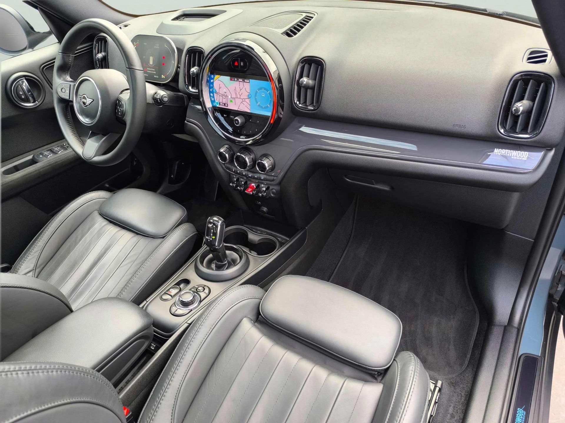 MINI MINI Countryman Cooper 100 kW (136 CV)