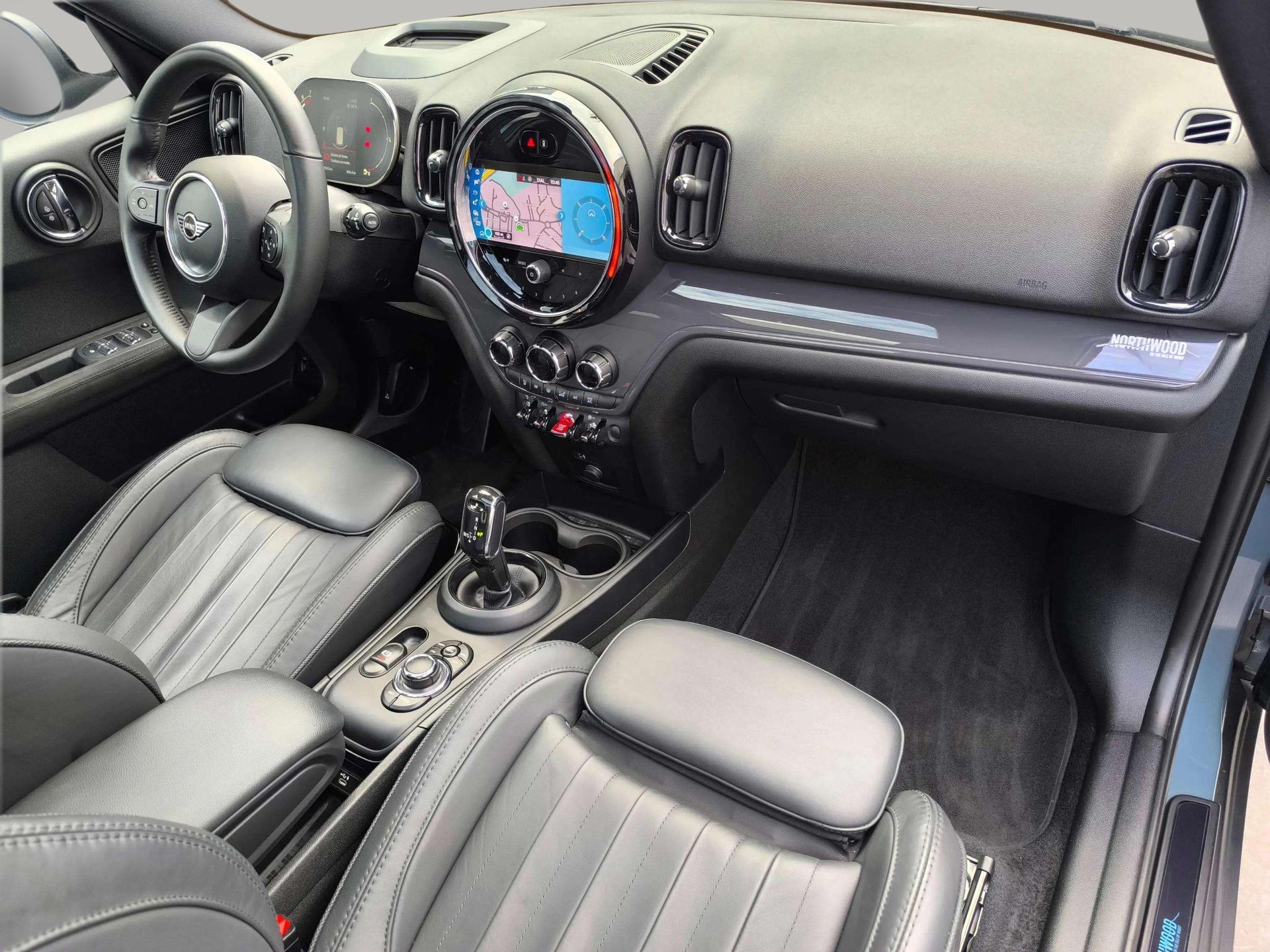 MINI MINI Countryman Cooper 100 kW (136 CV)