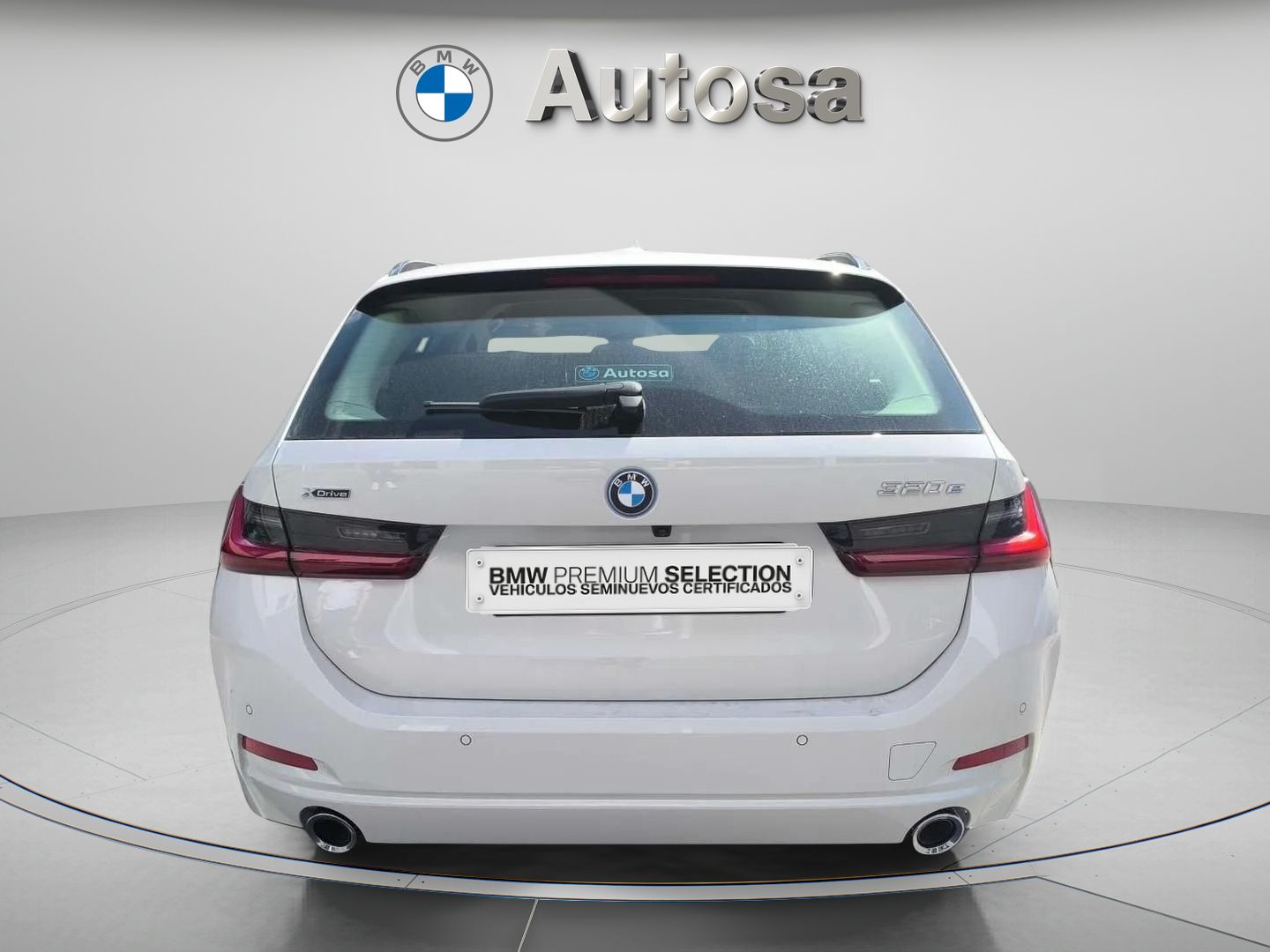 BMW Serie 3 320e Touring color Blanco. Año 2025. 150KW(204CV). Híbrido Electro/Gasolina. En concesionario Automóviles Oviedo S.A. de Asturias