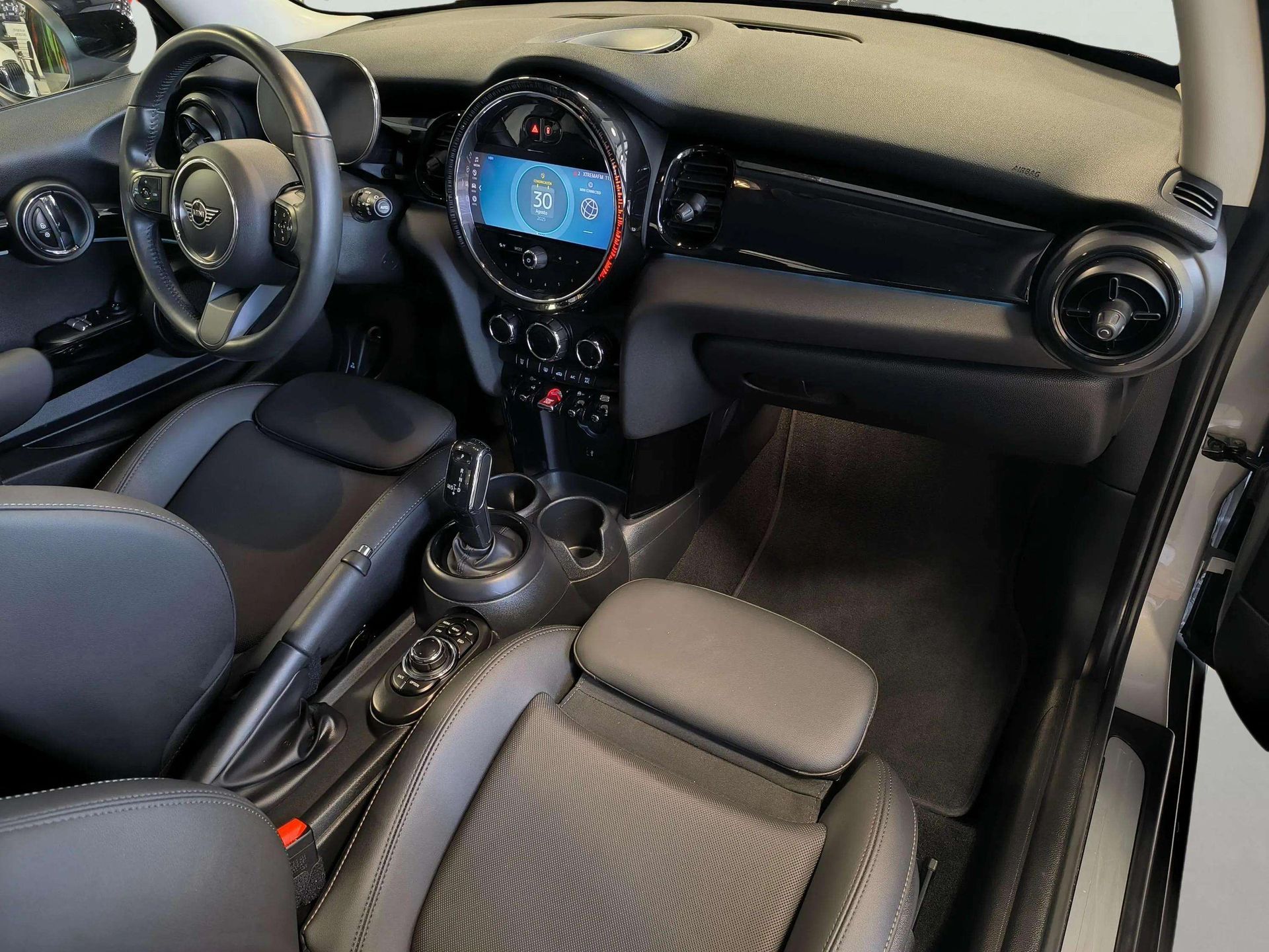 MINI MINI Cooper 100 kW (136 CV)