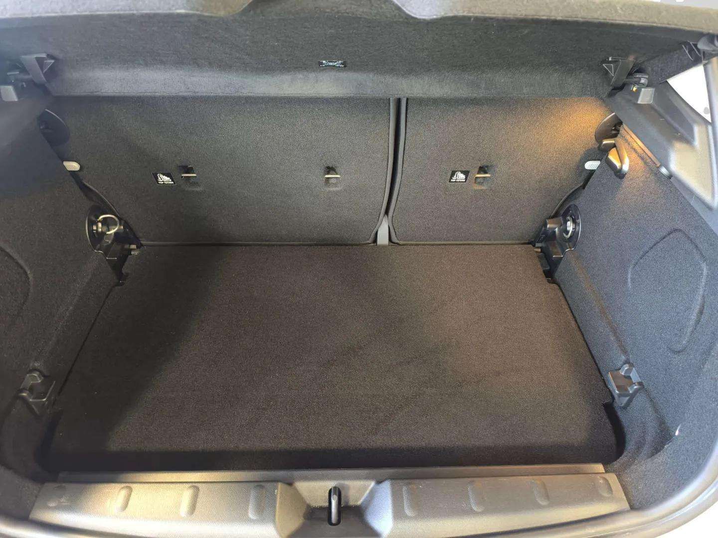 MINI MINI 5 Puertas Cooper 100 kW (136 CV)