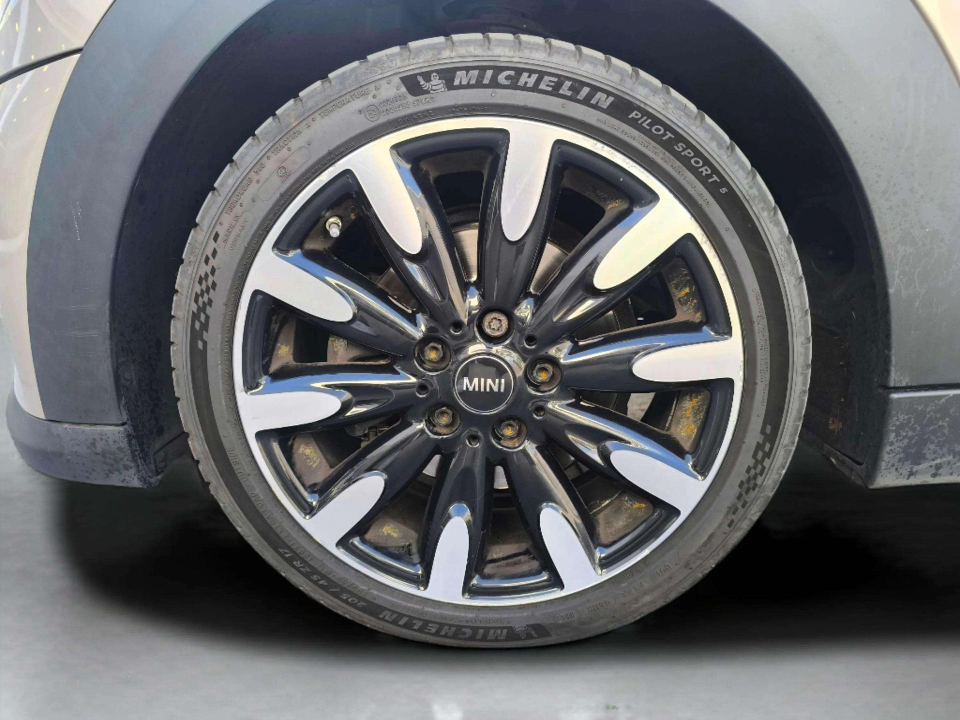 MINI MINI 5 Puertas Cooper 100 kW (136 CV)