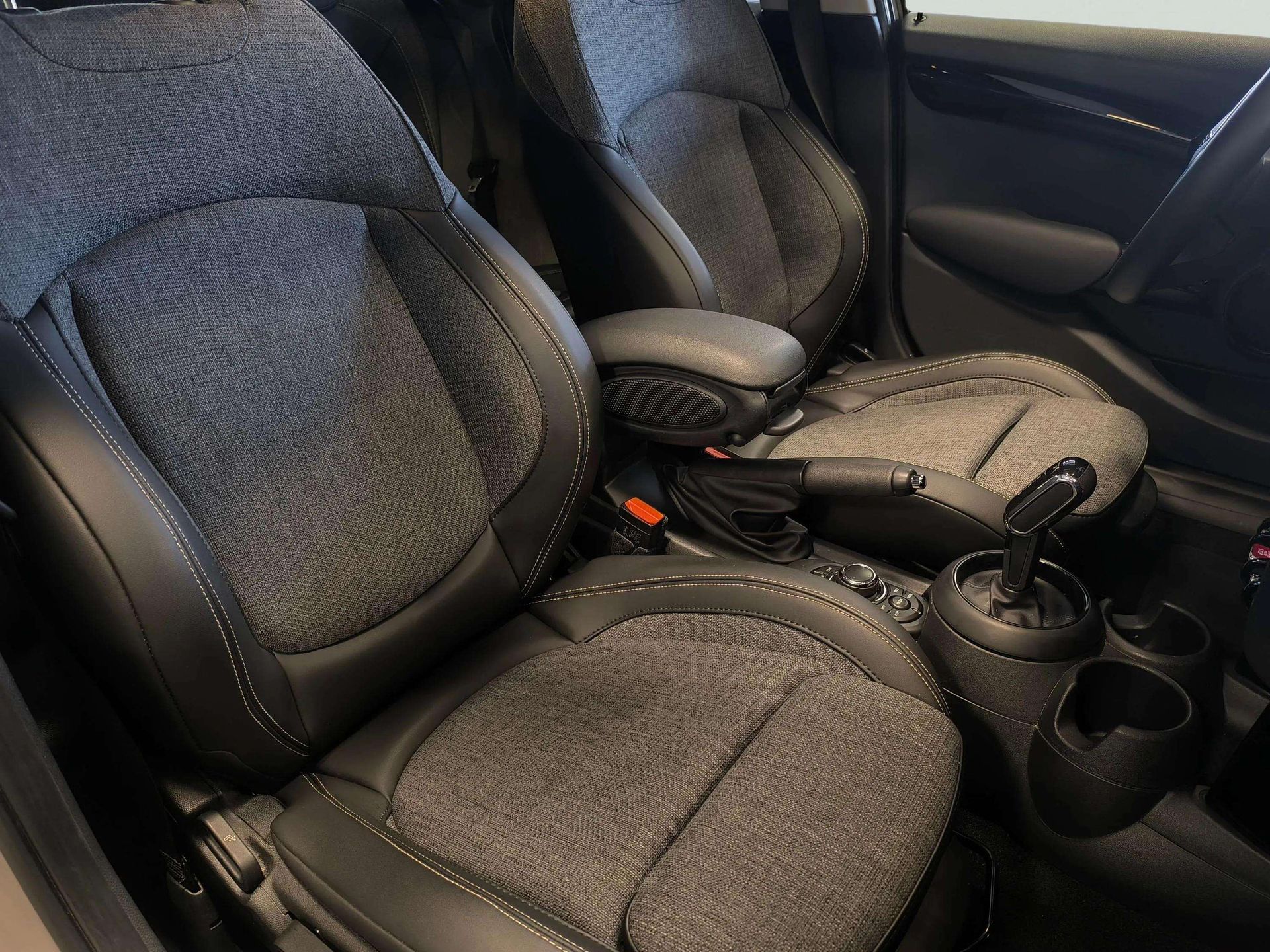 MINI MINI 5 Puertas Cooper 100 kW (136 CV)