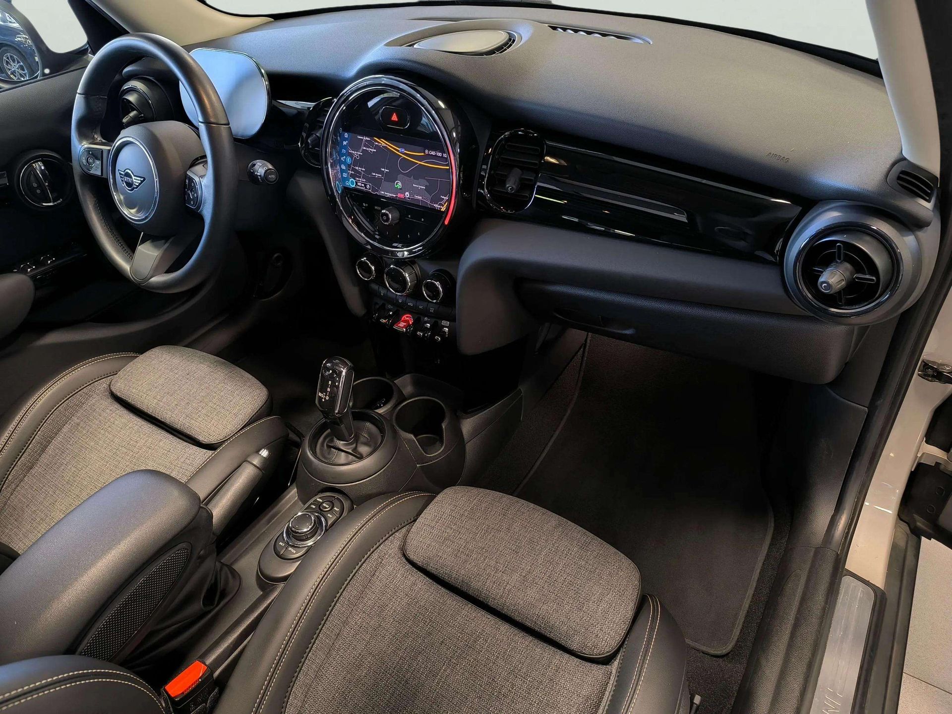 MINI MINI 5 Puertas Cooper 100 kW (136 CV)