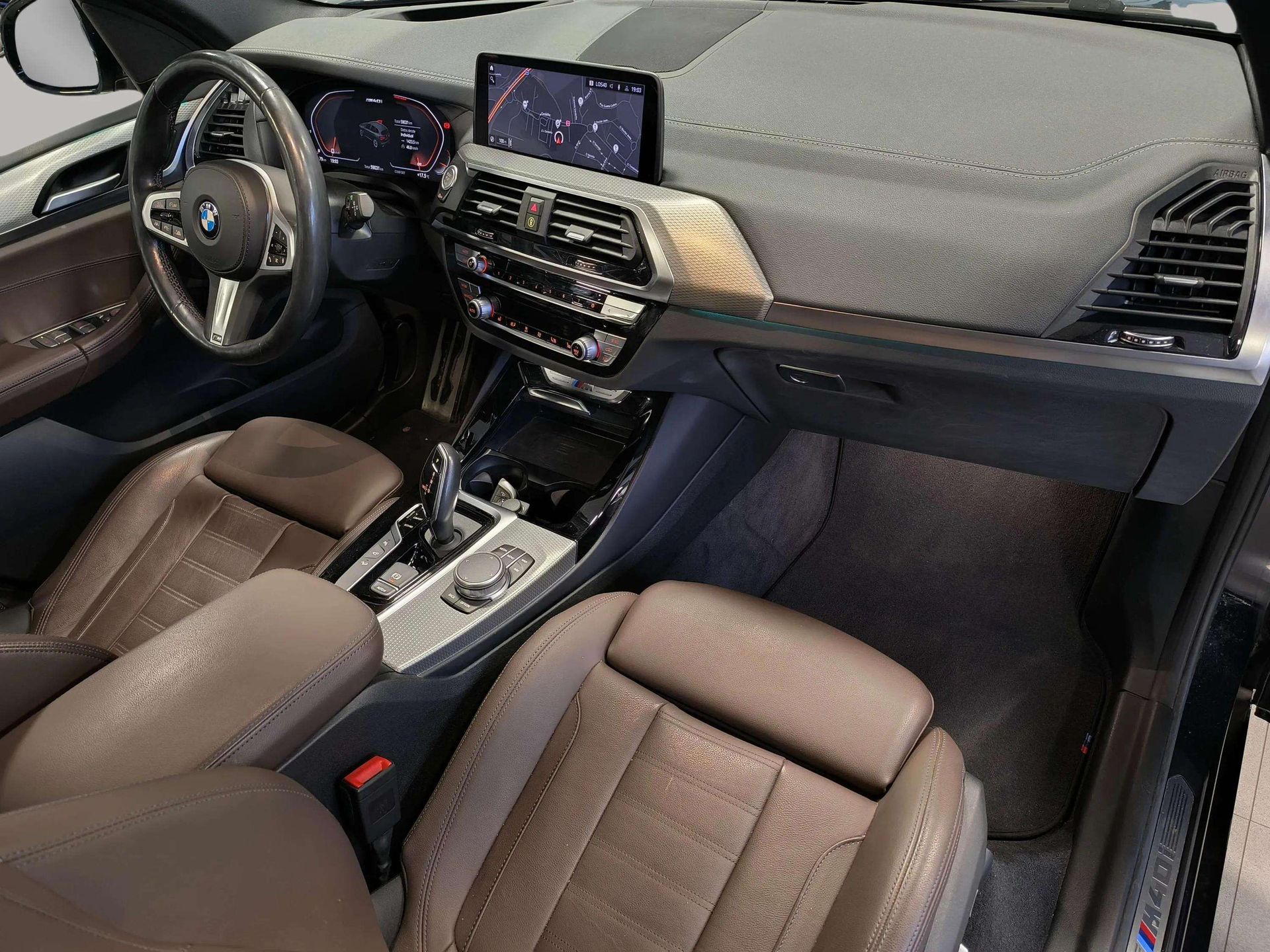 BMW X3 M40i color Negro. Año 2020. 260KW(354CV). Gasolina. En concesionario Automóviles Oviedo S.A. de Asturias