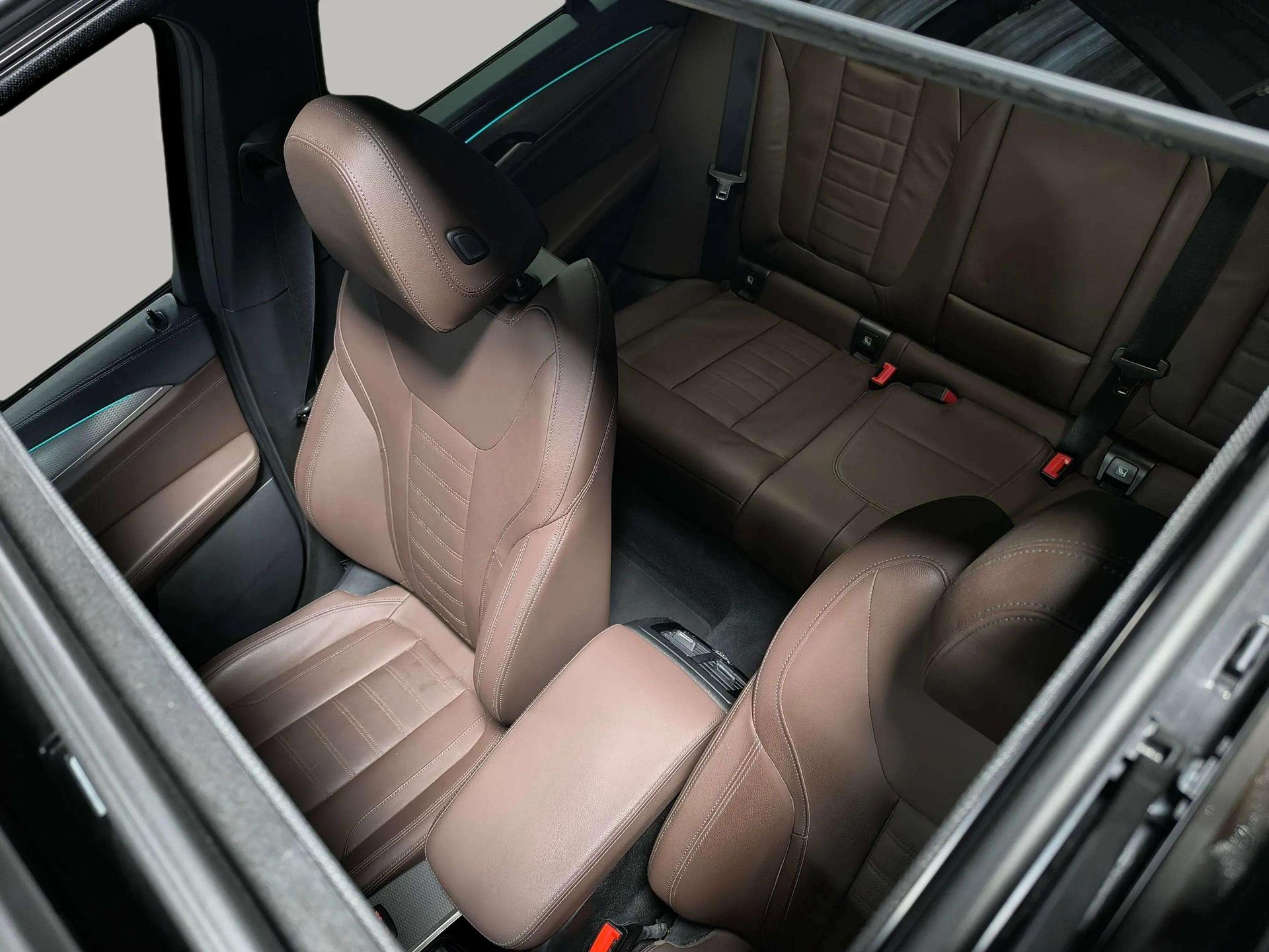 BMW X3 M40i color Negro. Año 2020. 260KW(354CV). Gasolina. En concesionario Automóviles Oviedo S.A. de Asturias