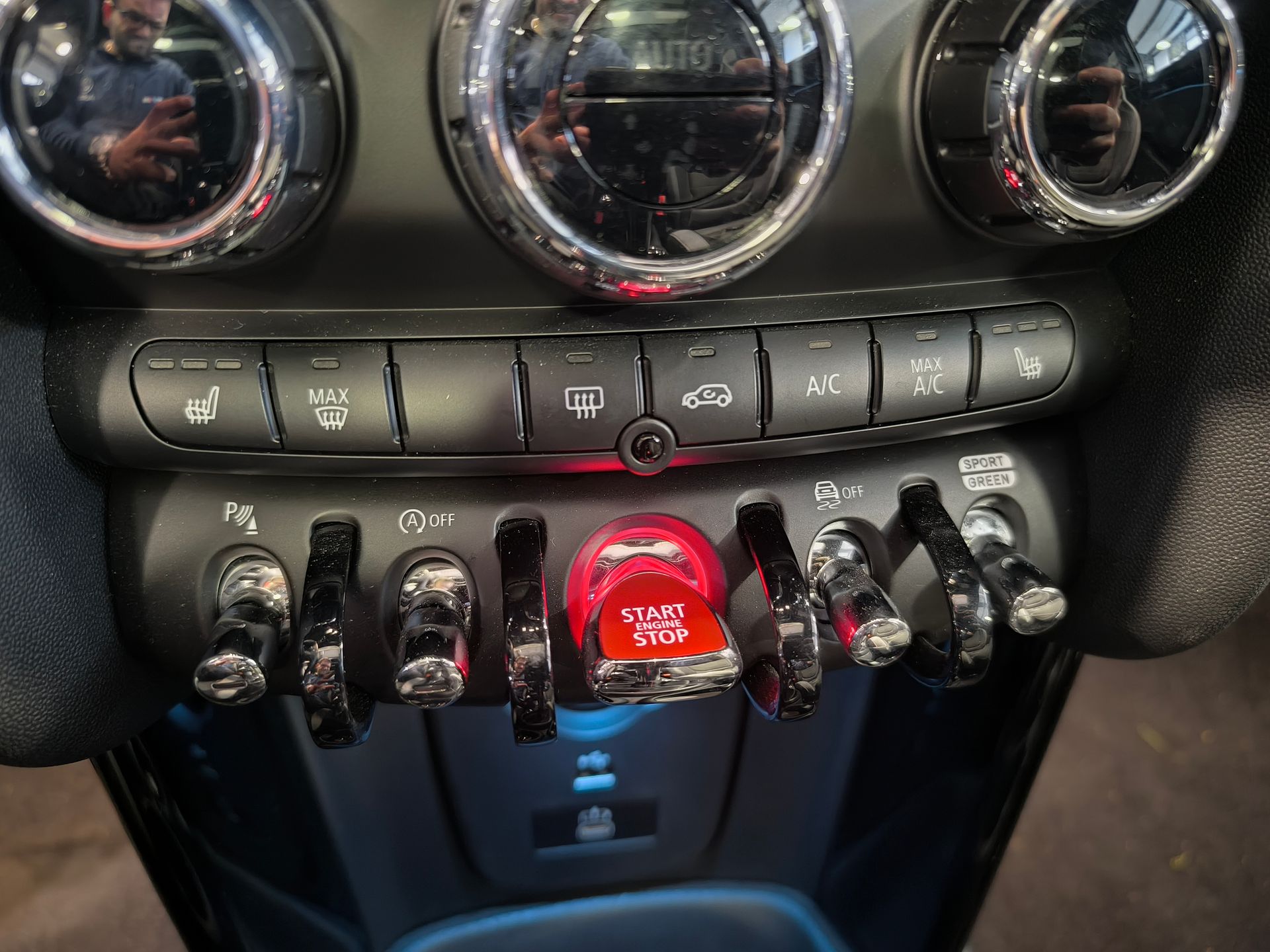 MINI MINI 3 Puertas John Cooper Works 170 kW (231 CV)