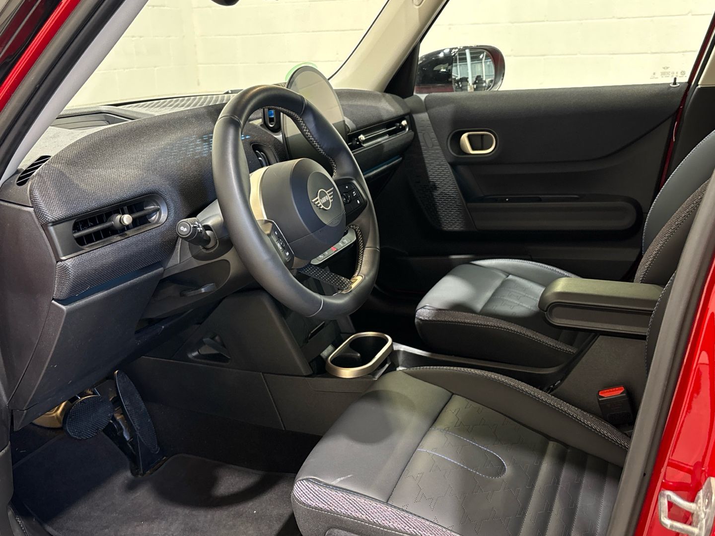 fotoG 12 del MINI MINI Cooper 5 Puertas C 115 kW (156 CV) 156cv Gasolina del 2025 en Barcelona