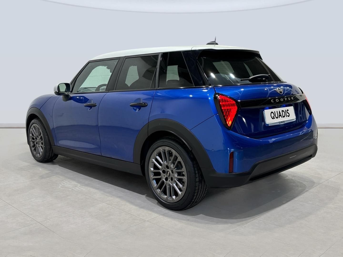 fotoG 5 del MINI MINI Cooper 5 Puertas C 115 kW (156 CV) 156cv Gasolina del 2025 en Barcelona