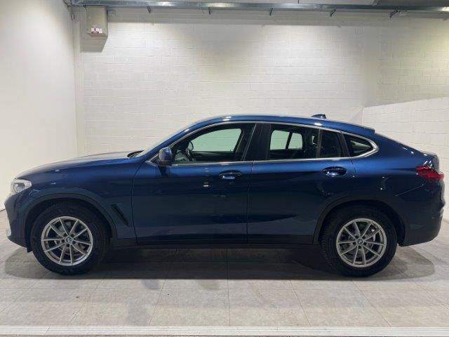 Fotos de BMW X4 xDrive20d color Azul. Año 2021. 140KW(190CV). Diésel. En concesionario Quadis Munich (Manresa) de Barcelona