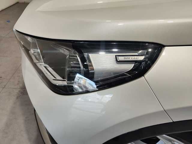 BMW X1 xDrive20d color Blanco. Año 2024. 120KW(163CV). Diésel. En concesionario Quadis Munich (Terrassa) de Barcelona