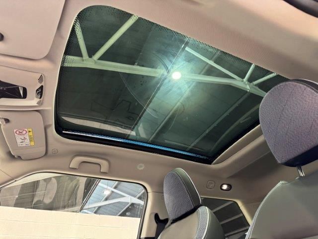 fotoG 23 del MINI MINI 3 Puertas Cooper SE 160 kW (218 CV) 218cv Eléctrico del 2024 en Barcelona