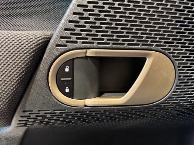 fotoG 25 del MINI MINI 3 Puertas Cooper SE 160 kW (218 CV) 218cv Eléctrico del 2024 en Barcelona