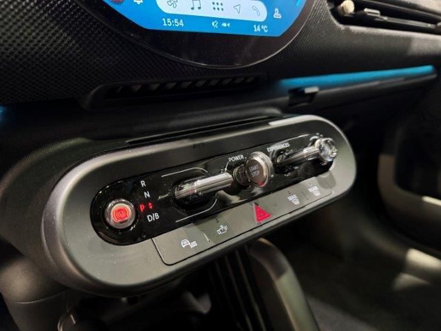 fotoG 20 del MINI MINI 3 Puertas Cooper SE 160 kW (218 CV) 218cv Eléctrico del 2024 en Barcelona