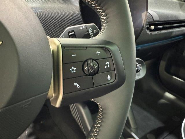 fotoG 14 del MINI MINI 3 Puertas Cooper SE 160 kW (218 CV) 218cv Eléctrico del 2024 en Barcelona