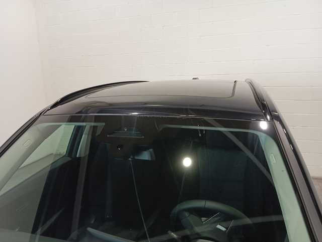 BMW X1 sDrive18i color Negro. Año 2024. 100KW(136CV). Gasolina. En concesionario Quadis Munich (Terrassa) de Barcelona