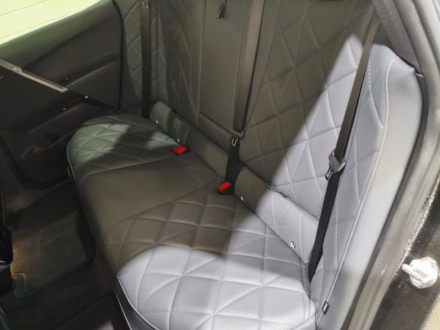 BMW iX xDrive45 color Negro. Año 2025. 300KW(408CV). Eléctrico. En concesionario Quadis Munich (Terrassa) de Barcelona