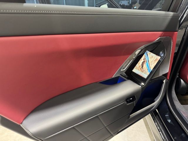 BMW i7 xDrive60 color Negro. Año 2024. 400KW(544CV). Eléctrico. En concesionario Quadis Munich (Terrassa) de Barcelona