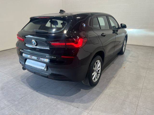 BMW X2 sDrive16d color Negro. Año 2021. 85KW(116CV). Diésel. En concesionario Quadis Munich (Manresa) de Barcelona