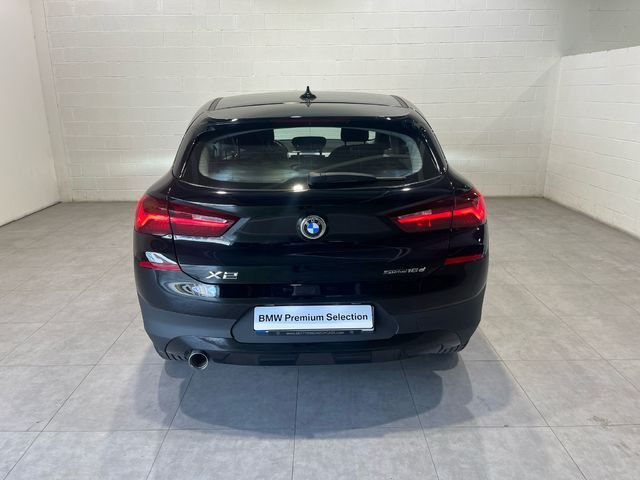 BMW X2 sDrive16d color Negro. Año 2021. 85KW(116CV). Diésel. En concesionario Quadis Munich (Manresa) de Barcelona