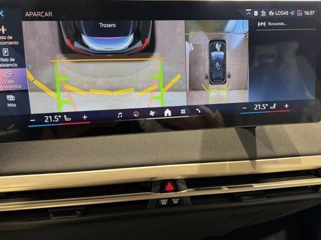 BMW iX xDrive50 color Negro. Año 2024. 385KW(523CV). Eléctrico. En concesionario Quadis Munich (Manresa) de Barcelona