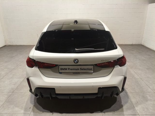 BMW Serie 1 120d color Blanco. Año 2025. 120KW(163CV). Diésel. En concesionario Quadis Munich (Terrassa) de Barcelona