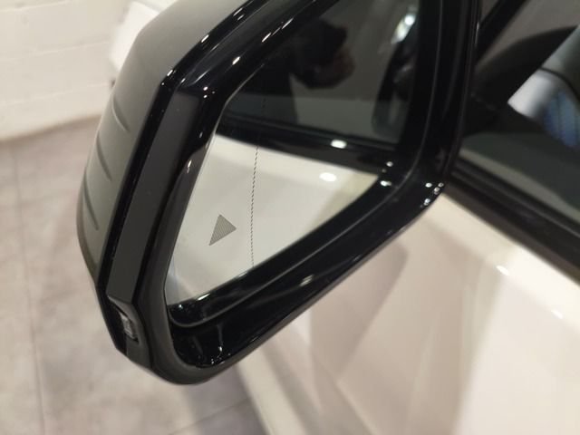 BMW Serie 1 120d color Blanco. Año 2025. 120KW(163CV). Diésel. En concesionario Quadis Munich (Terrassa) de Barcelona