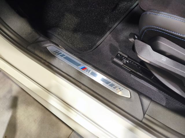 BMW Serie 1 120d color Blanco. Año 2025. 120KW(163CV). Diésel. En concesionario Quadis Munich (Terrassa) de Barcelona