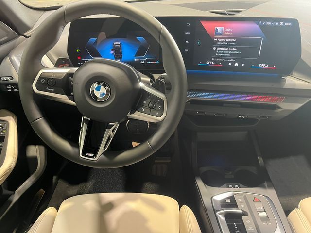 BMW Serie 2 220i Gran Coupe color Negro. Año 2025. 125KW(170CV). Gasolina. En concesionario Quadis Munich (Terrassa) de Barcelona