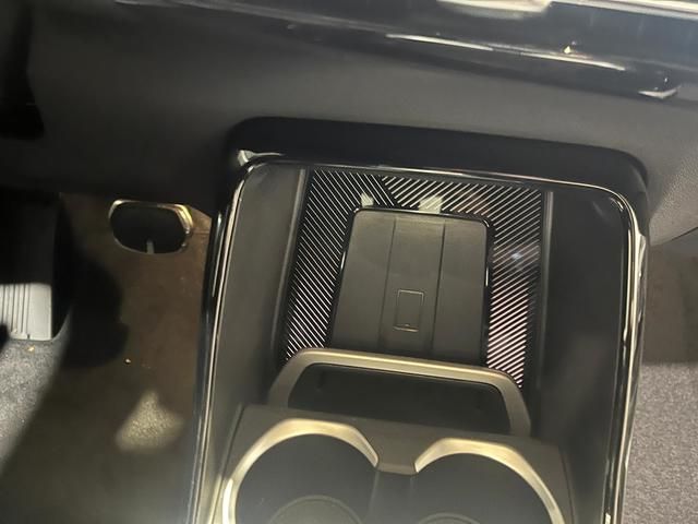 BMW X2 sDrive18d color Blanco. Año 2025. 110KW(150CV). Diésel. En concesionario Quadis Munich (Terrassa) de Barcelona