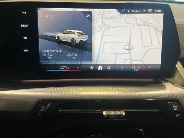 BMW X2 sDrive18d color Blanco. Año 2025. 110KW(150CV). Diésel. En concesionario Quadis Munich (Terrassa) de Barcelona