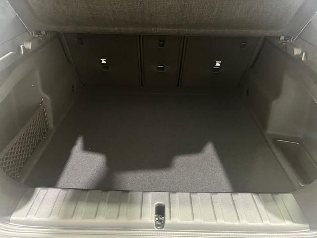 BMW X2 sDrive18d color Blanco. Año 2025. 110KW(150CV). Diésel. En concesionario Quadis Munich (Terrassa) de Barcelona