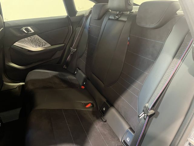 BMW Serie 2 220d Gran Coupe color Gris. Año 2025. 120KW(163CV). Diésel. En concesionario Quadis Munich (Terrassa) de Barcelona