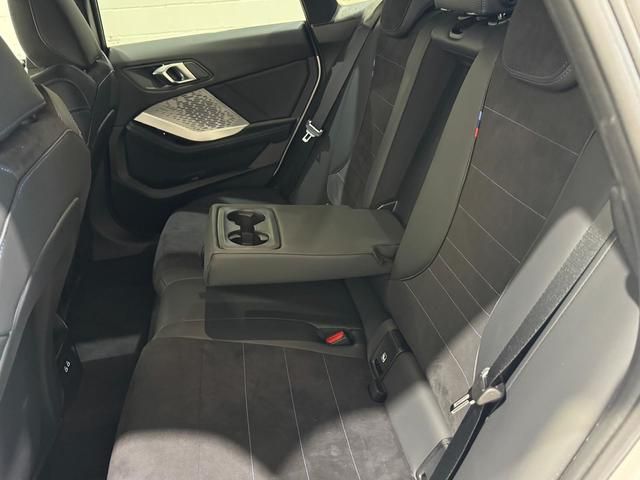 BMW Serie 2 220d Gran Coupe color Blanco. Año 2025. 120KW(163CV). Diésel. En concesionario Quadis Munich (Manresa) de Barcelona