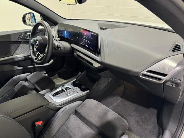 BMW Serie 2 220d Gran Coupe color Blanco. Año 2025. 120KW(163CV). Diésel. En concesionario Quadis Munich (Manresa) de Barcelona