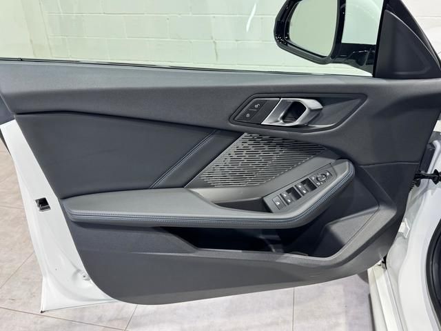 BMW Serie 2 220d Gran Coupe color Blanco. Año 2025. 120KW(163CV). Diésel. En concesionario Quadis Munich (Manresa) de Barcelona