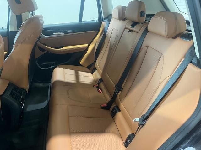 BMW X3 xDrive20d color Gris. Año 2022. 140KW(190CV). Diésel. En concesionario Quadis Munich (Manresa) de Barcelona