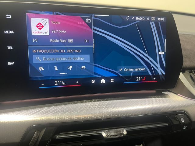 BMW iX2 eDrive20 color Gris. Año 2025. 150KW(204CV). Eléctrico. En concesionario Quadis Munich (Terrassa) de Barcelona