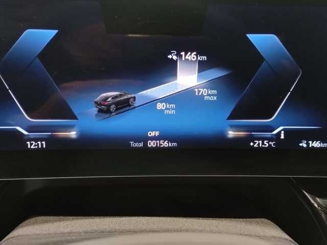 BMW iX2 xDrive30 color Negro. Año 2025. 230KW(313CV). Eléctrico. En concesionario Quadis Munich (Manresa) de Barcelona