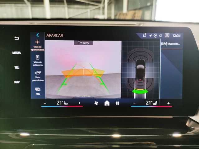 BMW iX2 xDrive30 color Negro. Año 2025. 230KW(313CV). Eléctrico. En concesionario Quadis Munich (Manresa) de Barcelona