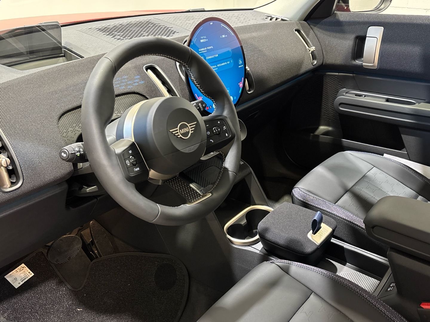 fotoG 17 del MINI MINI Countryman E 150 kW (204 CV) 204cv Eléctrico del 2025 en Barcelona