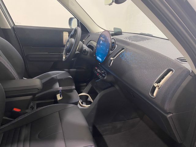 fotoG 7 del MINI MINI Countryman C 125 kW (170 CV) 170cv Gasolina del 2024 en Barcelona