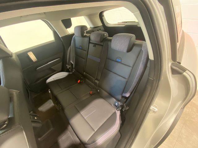 fotoG 8 del MINI MINI Countryman C 125 kW (170 CV) 170cv Gasolina del 2024 en Barcelona