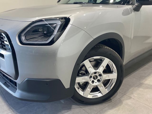 fotoG 5 del MINI MINI Countryman C 125 kW (170 CV) 170cv Gasolina del 2024 en Barcelona