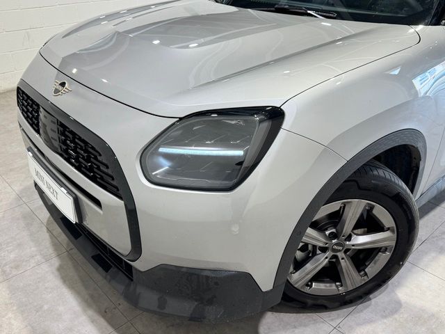 fotoG 5 del MINI MINI Countryman D 120 kW (163 CV) 163cv Diésel del 2024 en Barcelona