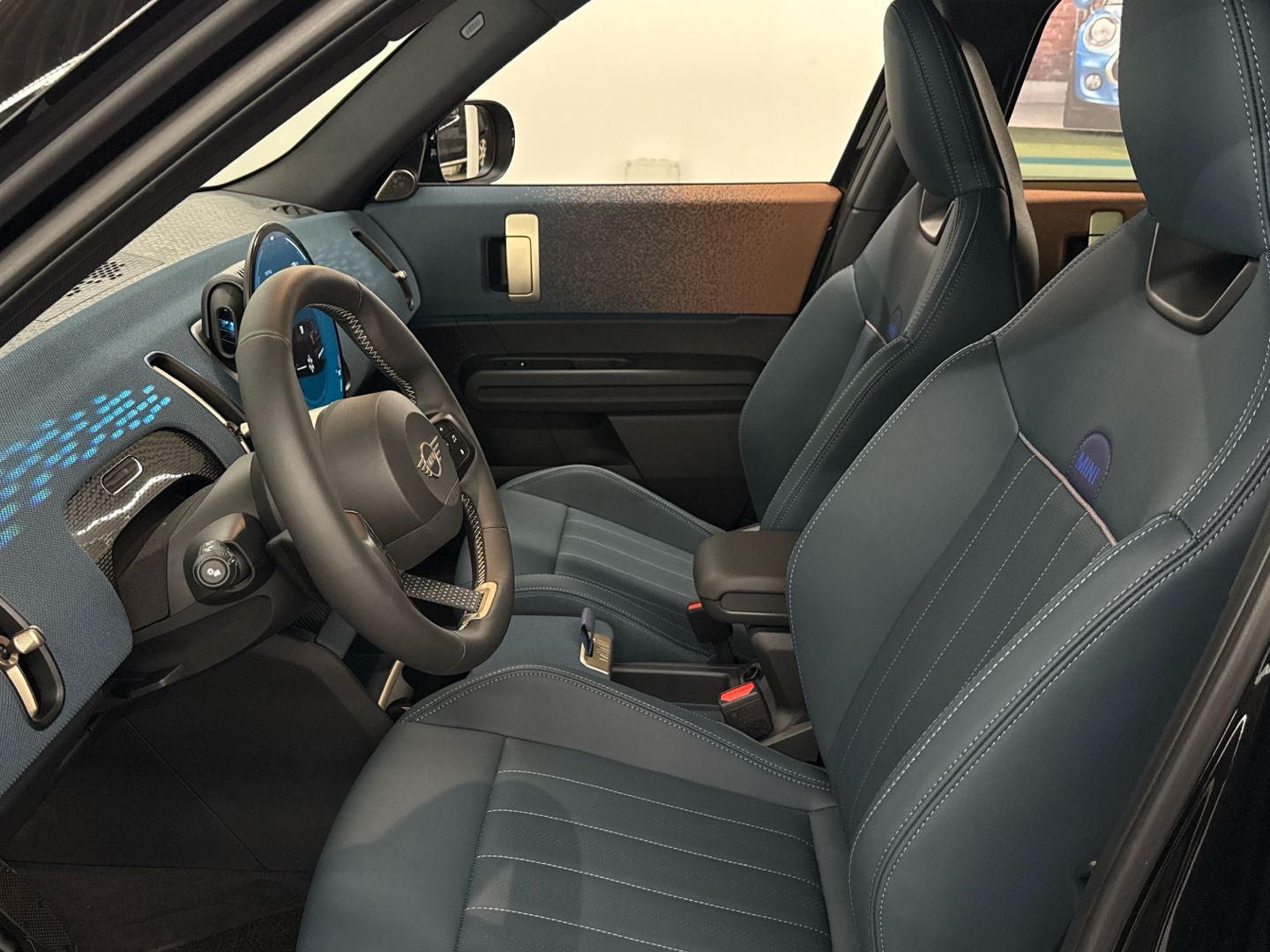 fotoG 10 del MINI MINI Countryman E 150 kW (204 CV) 204cv Eléctrico del 2025 en Barcelona