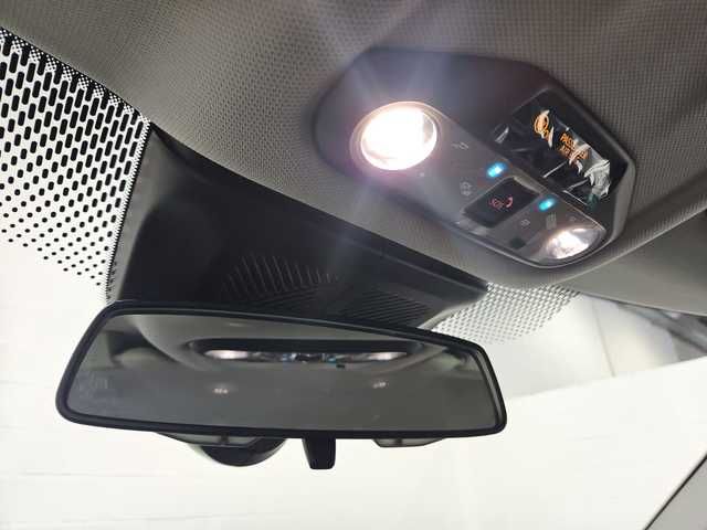 fotoG 24 del MINI MINI 3 Puertas Cooper SE 160 kW (218 CV) 218cv Eléctrico del 2024 en Barcelona