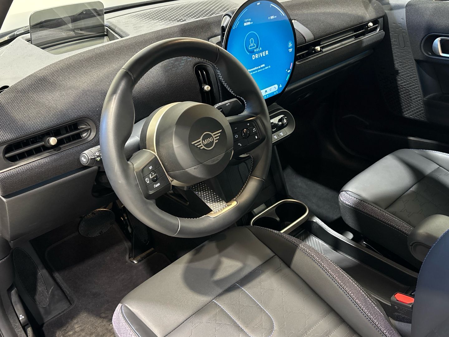 fotoG 17 del MINI MINI Cooper Cabrio C 120 kW (163 CV) 163cv Gasolina del 2025 en Barcelona