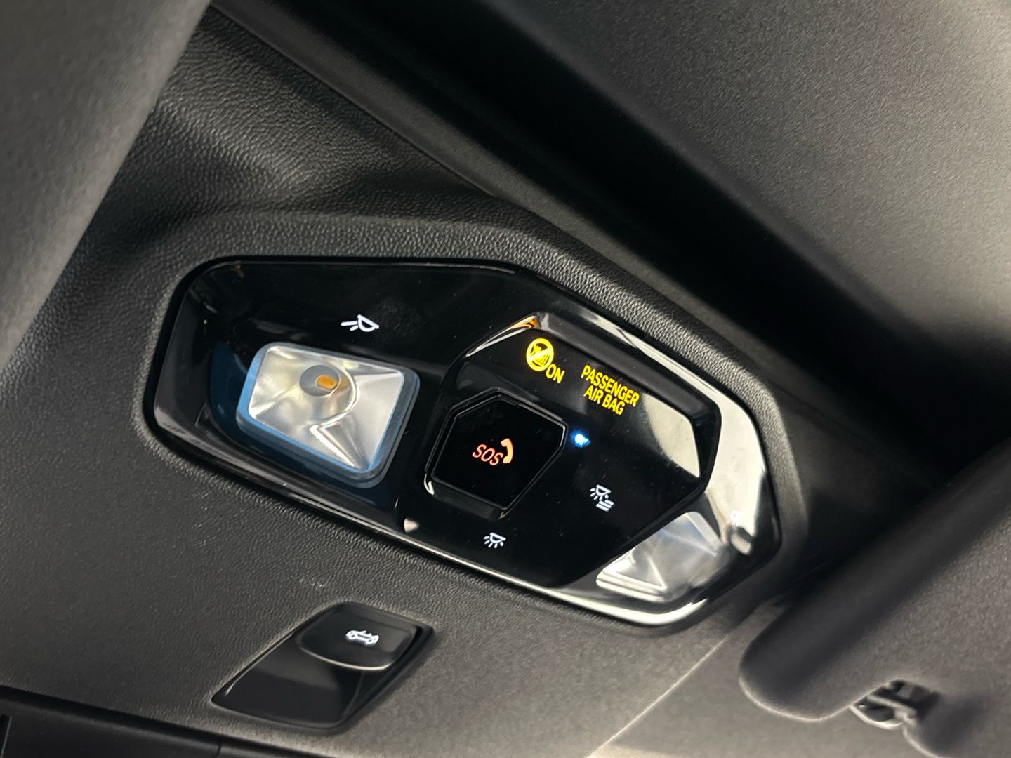 fotoG 19 del MINI MINI Cooper Cabrio C 120 kW (163 CV) 163cv Gasolina del 2025 en Barcelona